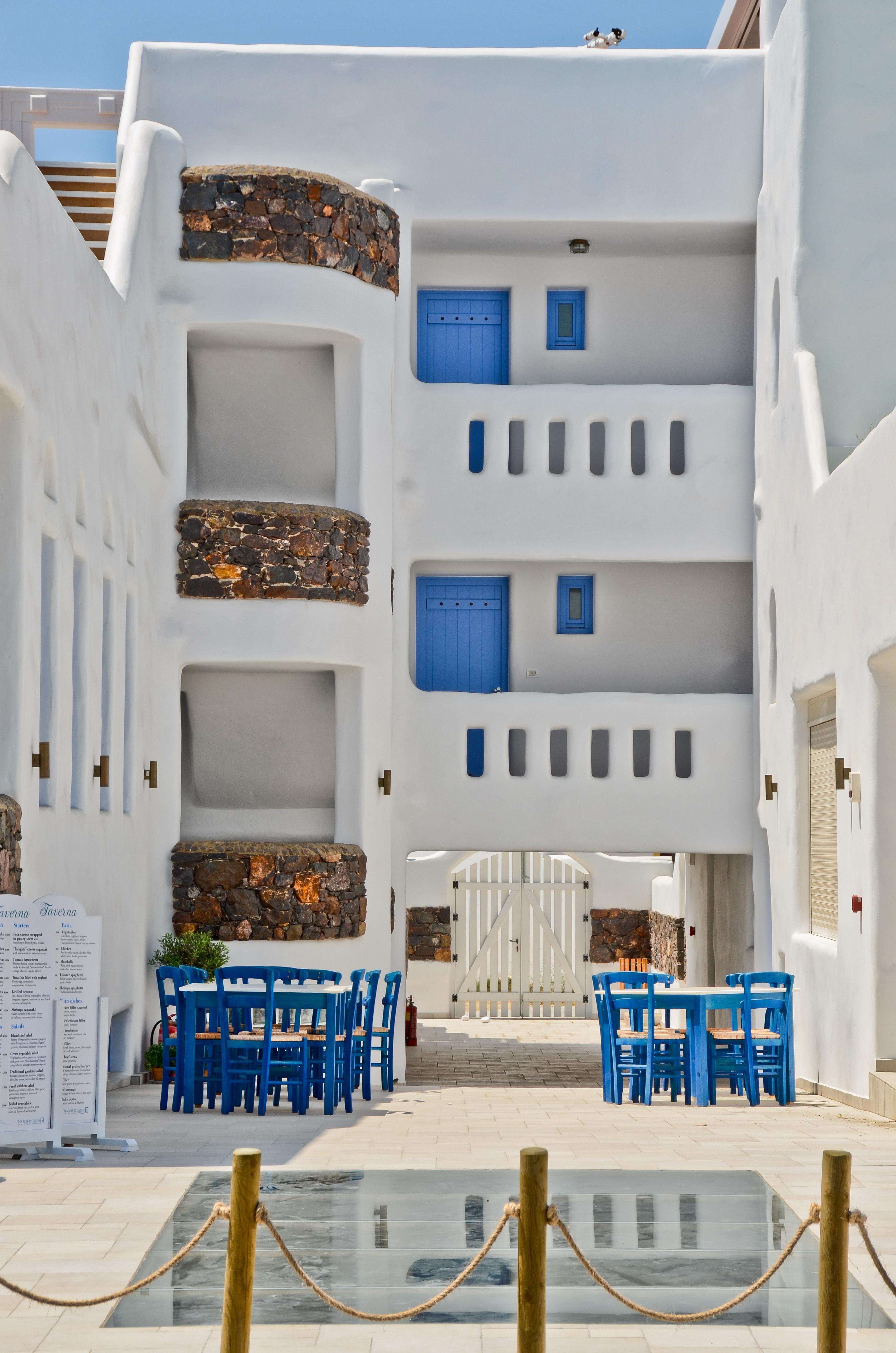 מלון Naxos Island 5*